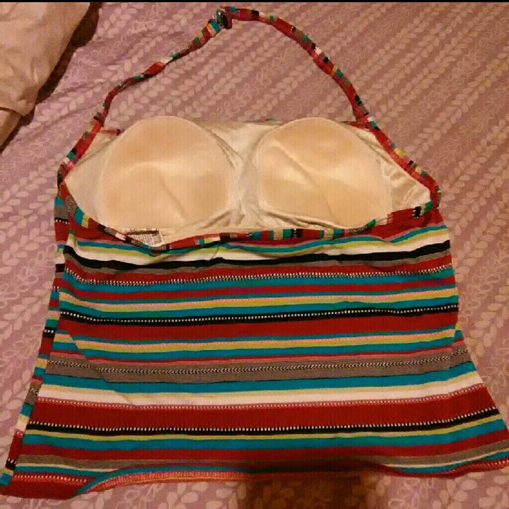 👙2-Piece Bathing Suit👙 - Picture 2 of 6